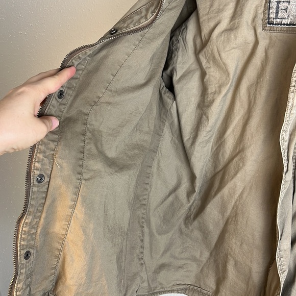 BKE military style jacket with patch on left arm size small - Picture 7 of 12